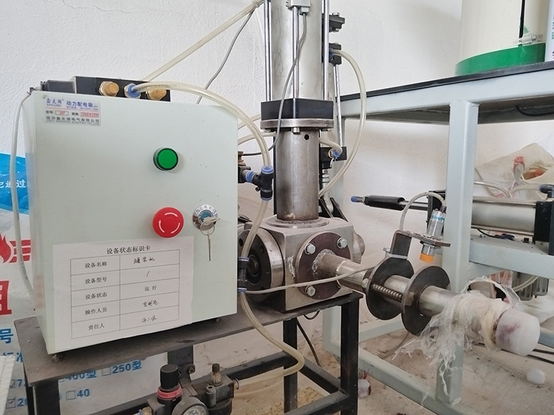 密封膠灌裝機